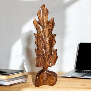 Hand-Carved Solid Wood Oak Leaf – Polished Natural Rosewood Decor | 20” Tall Wooden Sculpture for Wall or Shelf Display – One of a Kind