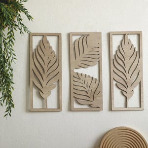 Boho Wooden Wall Art Set – Rustic Palm Tree Accent Decor (3 Pieces) – Tropical Vintage Plant Sculpture
